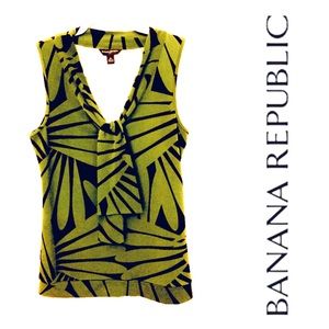 🔴 4/$20 Banana Republic Tie Top